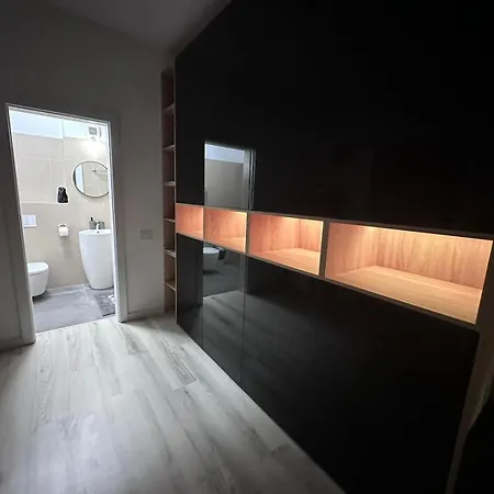 Luxury 1 Bedroom Apartment Bucharest Exterior photo