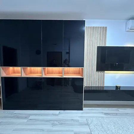 Luxury 1 Bedroom Apartment Bucharest Exterior photo
